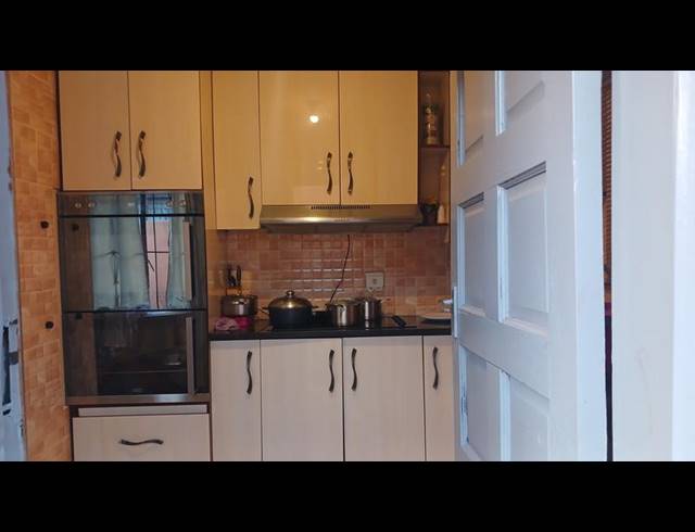 3 BEDROOM HOUSE FOR SALE IN CLAYVILLE